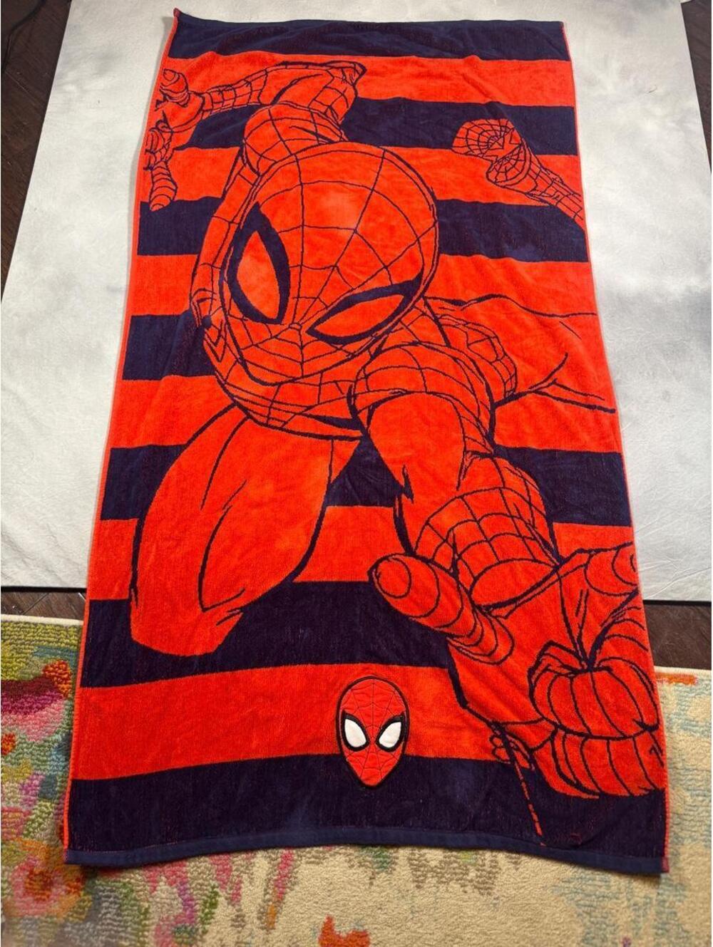 Marvel Spider-Man Oversized 30x60 Bath Beach Towel Heavy Terry Appliqué Y2K